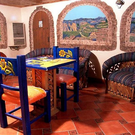 Plaza Mexicana Margarita'S Creel Exteriér fotografie