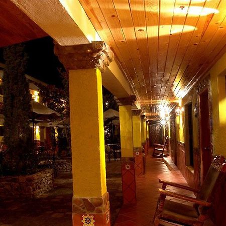 Plaza Mexicana Margarita'S Creel Exteriér fotografie