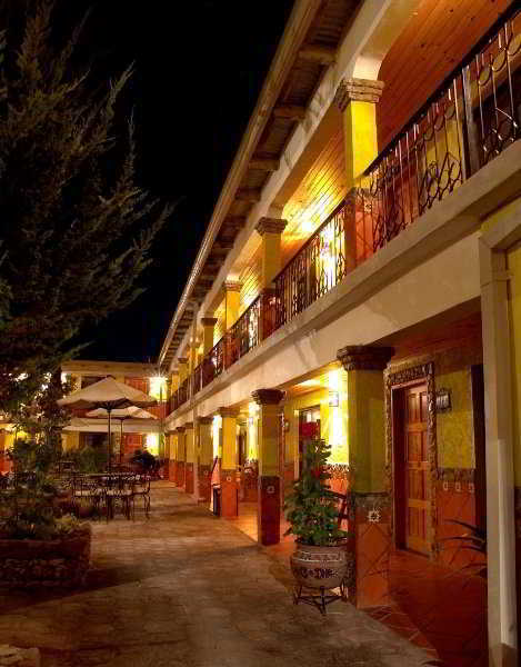 Plaza Mexicana Margarita'S Creel Exteriér fotografie