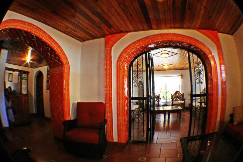 Plaza Mexicana Margarita'S Creel Exteriér fotografie